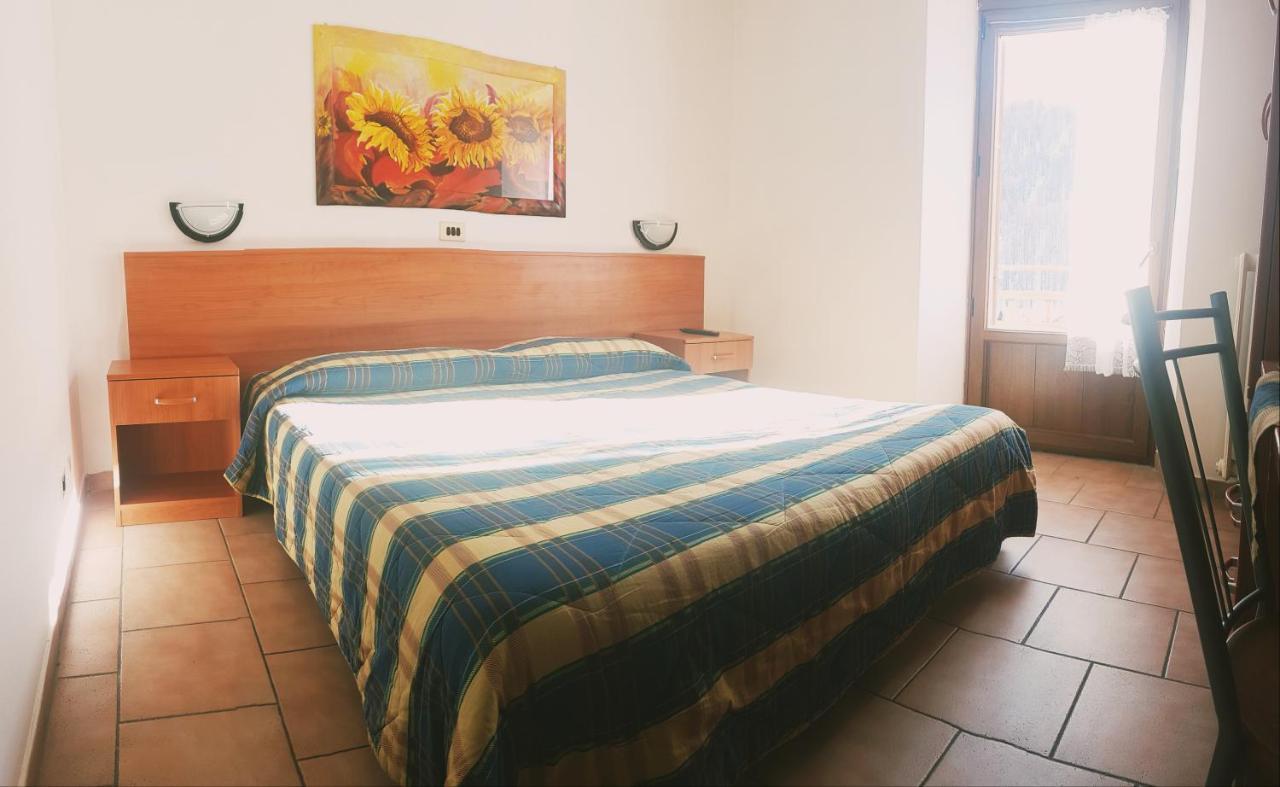 Hotel Miramonti كلافييري المظهر الخارجي الصورة